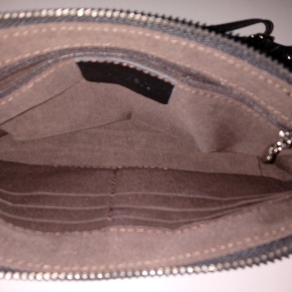 Befen Black Convertible purse – clutch/wristlet/shoulder/crossbody NEW - Picture 4 of 4